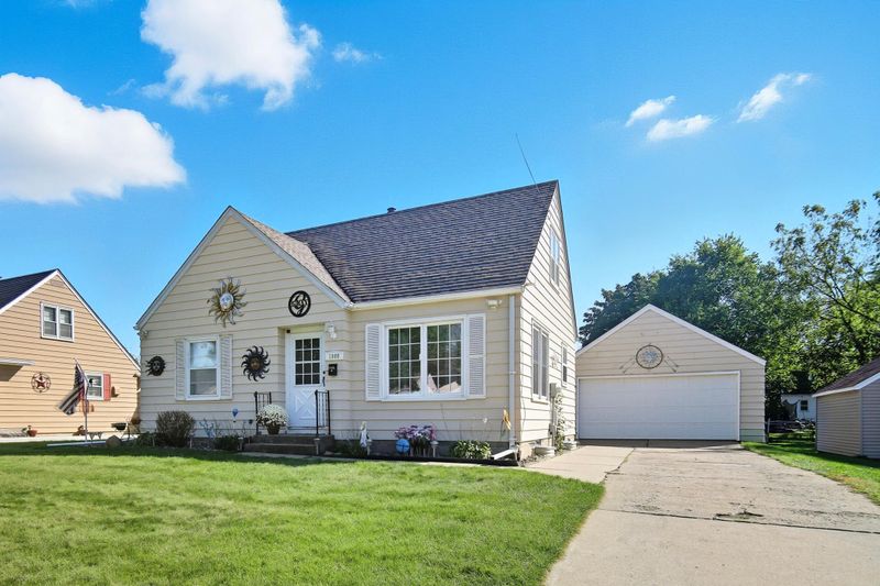 1800 3rd Ave NE, Austin, MN 55912