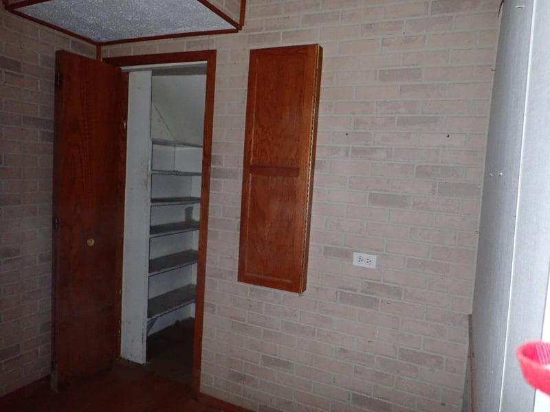 221 16th St, Heron Lake, MN 56137