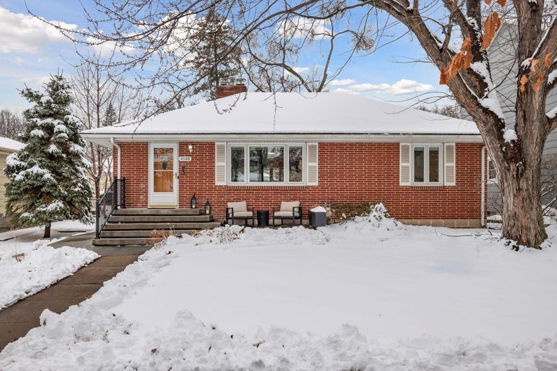4148 Chowen Ave S, Minneapolis, MN 55410