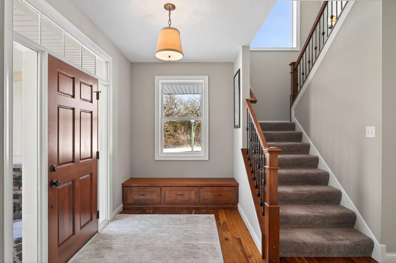 4292 Parkview Ln, Anoka, MN 55303