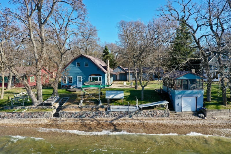 14160 Indian Beach Rd, Spicer, MN 56288