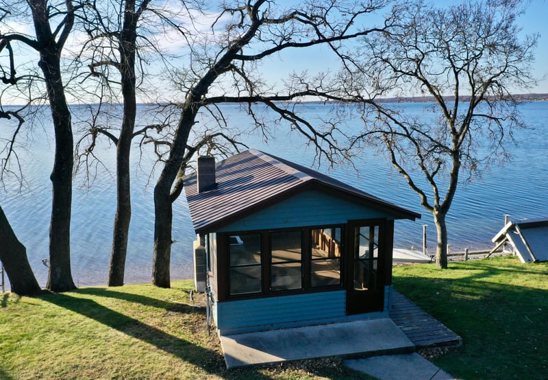 14160 Indian Beach Rd, Spicer, MN 56288