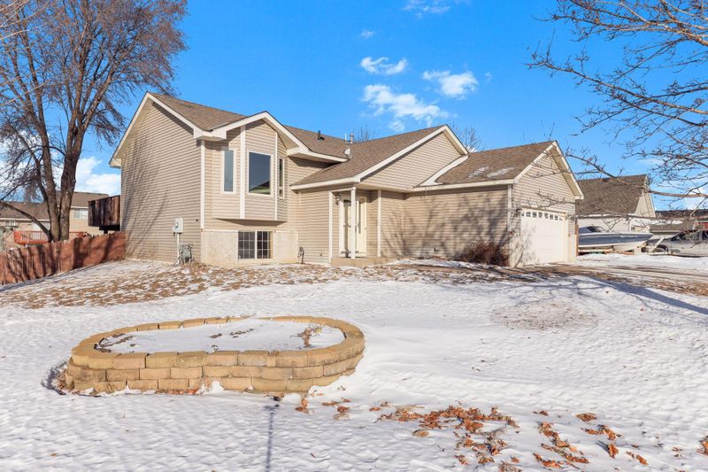 5053 Mitchell Rd, Big Lake, MN 55309