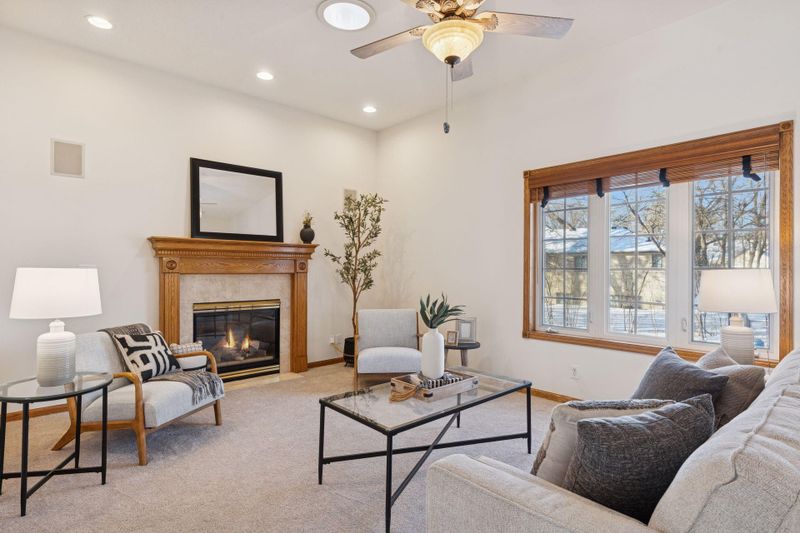 9206 Dunkirk St NE, Blaine, MN 55449