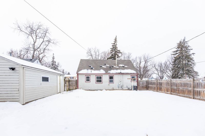 6829 Elliot Ave S, Richfield, MN 55423