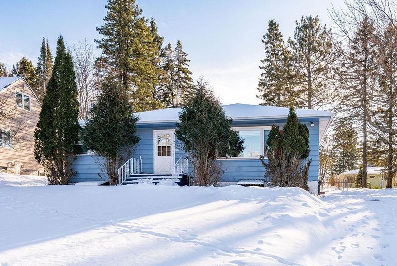 116 E Niagara St, Duluth, MN 55811