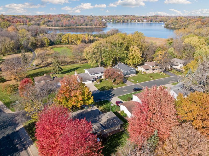 7102 Annapolis Ln N, Maple Grove, MN 55311
