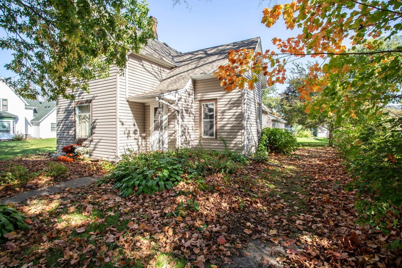 110 N Pearl St, River Falls, WI 54022