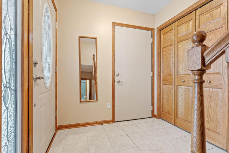 14160 Heritage Ct, Apple Valley, MN 55124