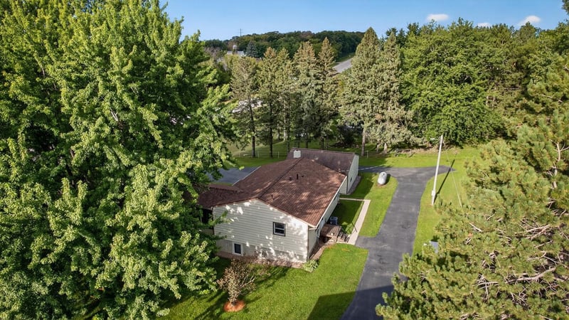 1289 White Bridge Rd NW, Oronoco, MN 55960