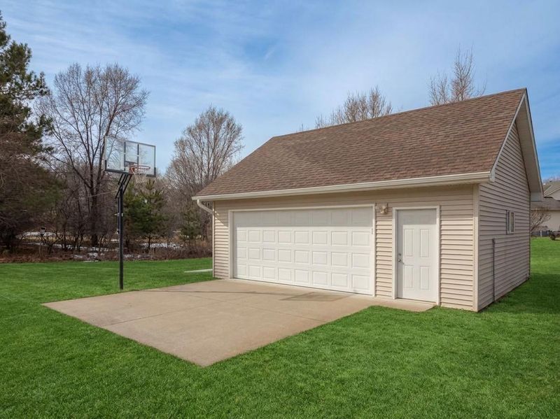 1603 149th Ln NE, Ham Lake, MN 55304