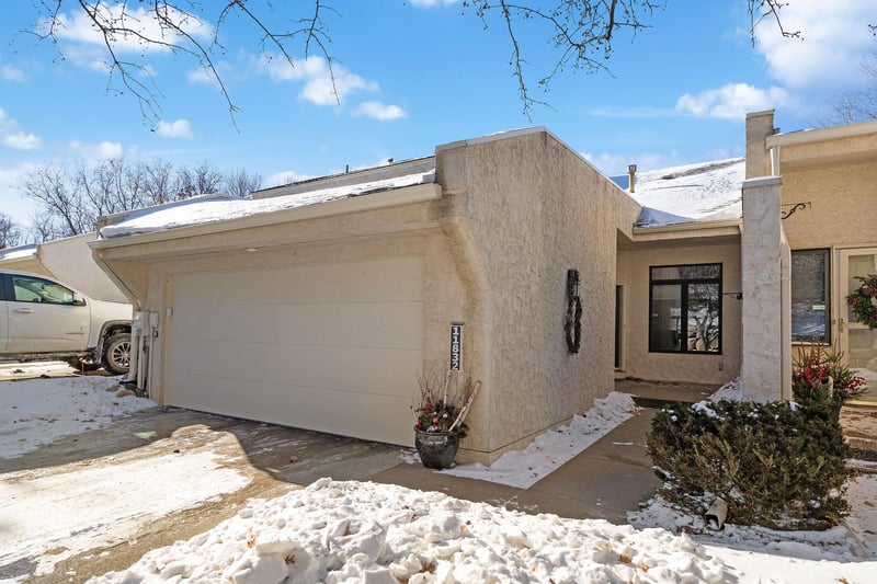 11832 Bren Rd, Hopkins, MN 55343