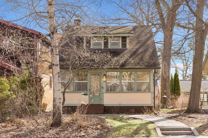 29 Oliver Ave S, Minneapolis, MN 55405