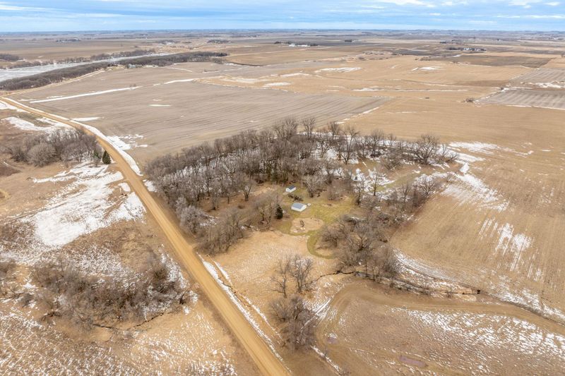 44652 423 St, Windom, MN 56101