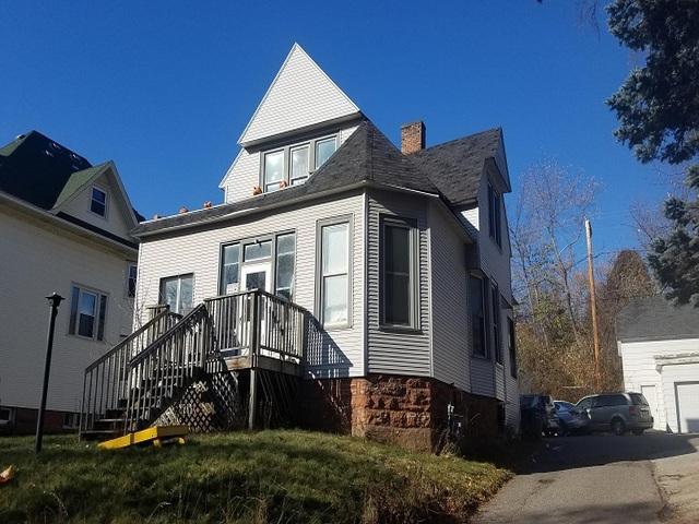 1821 E 1st St, Duluth, MN 55812