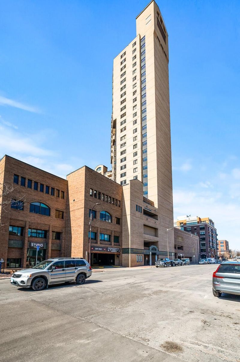 20 2nd St NE #P908, Minneapolis, MN 55413