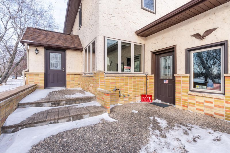407 4th St N, Atwater, MN 56209