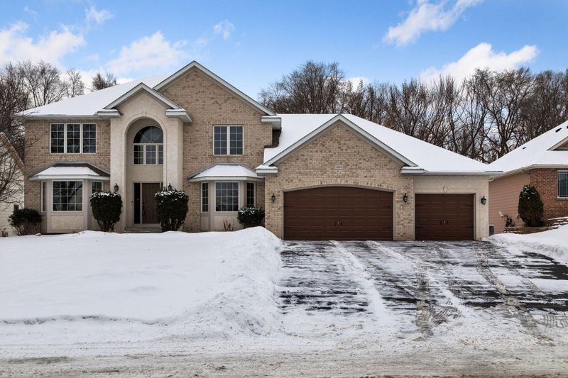 1454 Englert Rd, Eagan, MN 55122