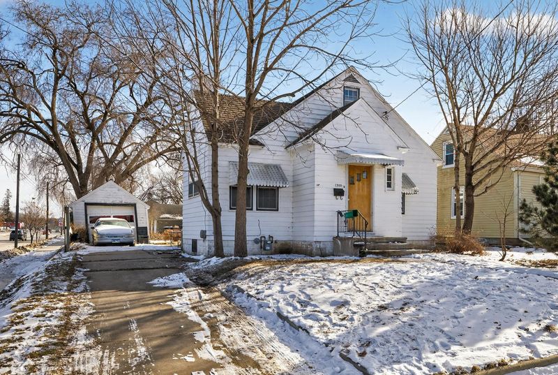 1208 4th Ave SE, Rochester, MN 55904