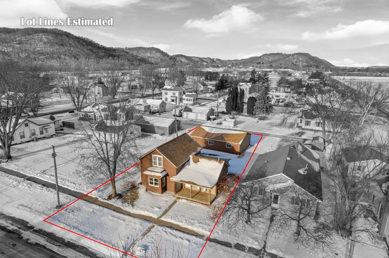 516 Campbell Ave, Wabasha, MN 55981