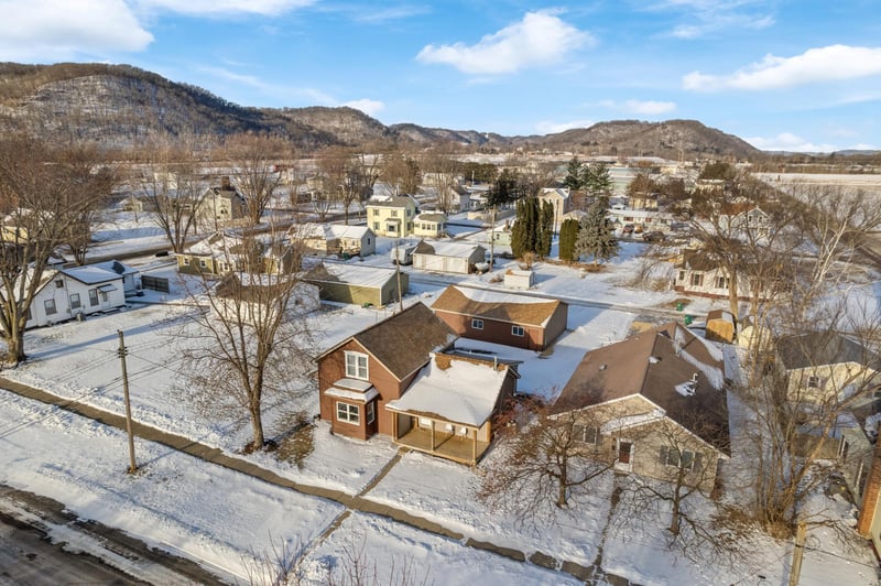 516 Campbell Ave, Wabasha, MN 55981
