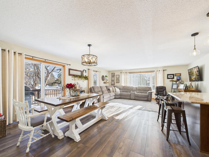 510 E 8th St, Starbuck, MN 56381