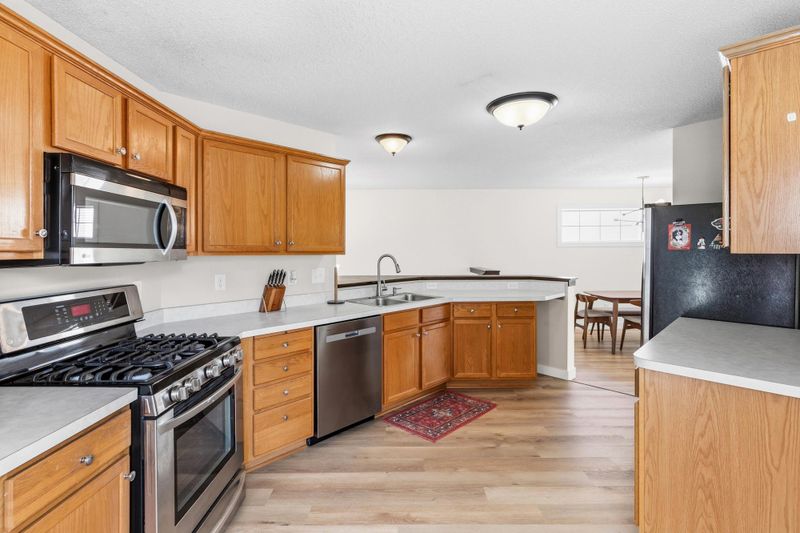 1782 Cedar Cv, White Bear Lake, MN 55110