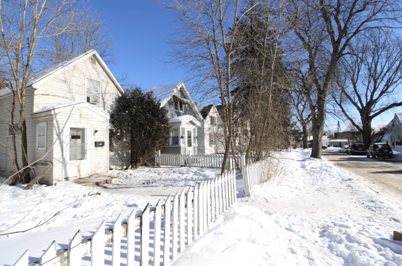 2869 Exeter St, Duluth, MN 55806