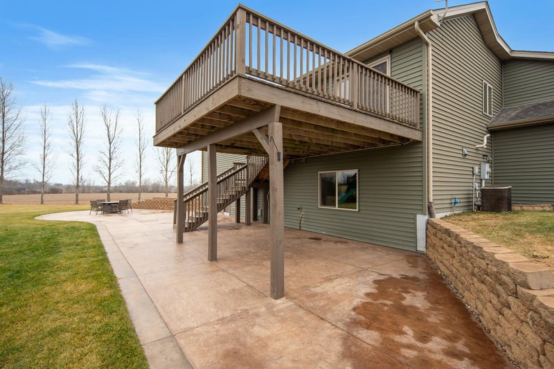 55032 Rock Prairie Ln, Rush City, MN 55069