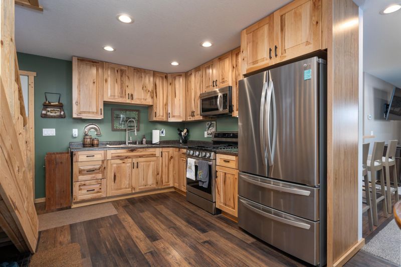 11512 Stillson Rd, Luck, WI 54853