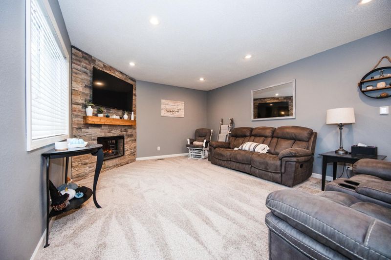 420 Broadway Ave, Detroit Lakes, MN 56501