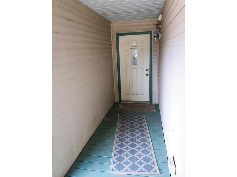 905 E 5th St, Blue Earth, MN 56013
