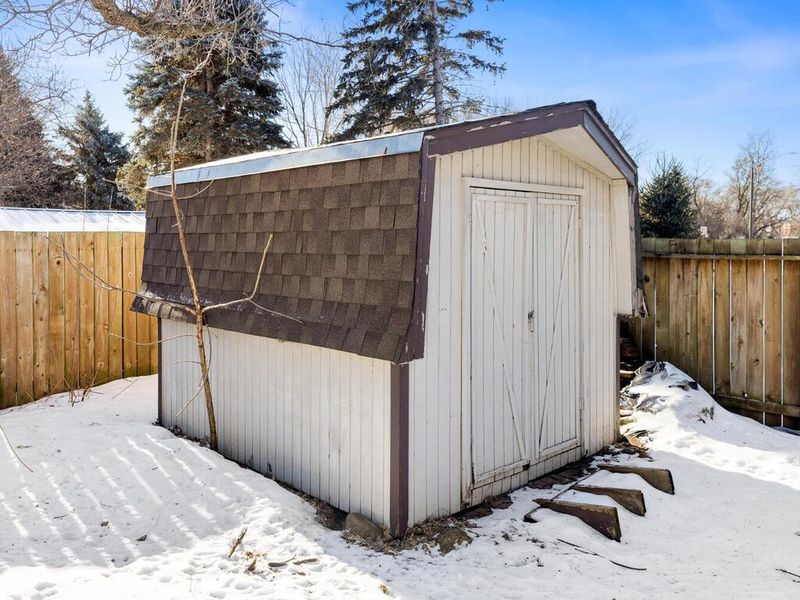 1694 119th Ave NW, Coon Rapids, MN 55448