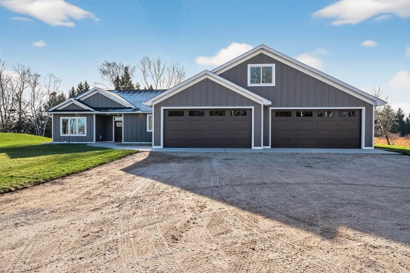 18986 Jackson St NE, East Bethel, MN 55011
