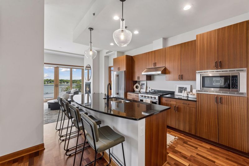 4201 Sunset Dr #N505, Spring Park, MN 55384