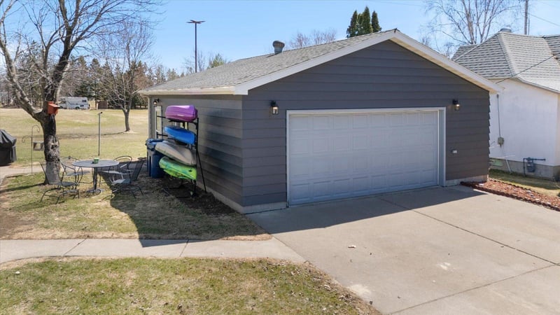 3914 5th Ave E, Hibbing, MN 55746
