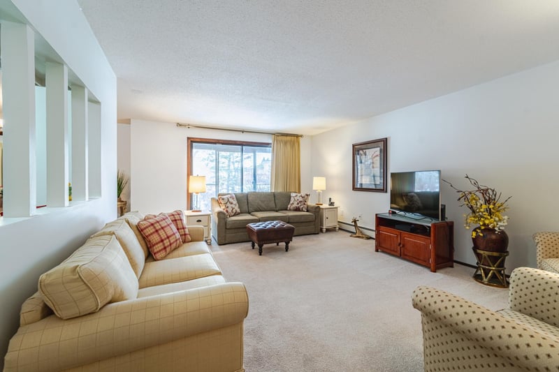 7500 Cahill Rd #115C, Edina, MN 55439