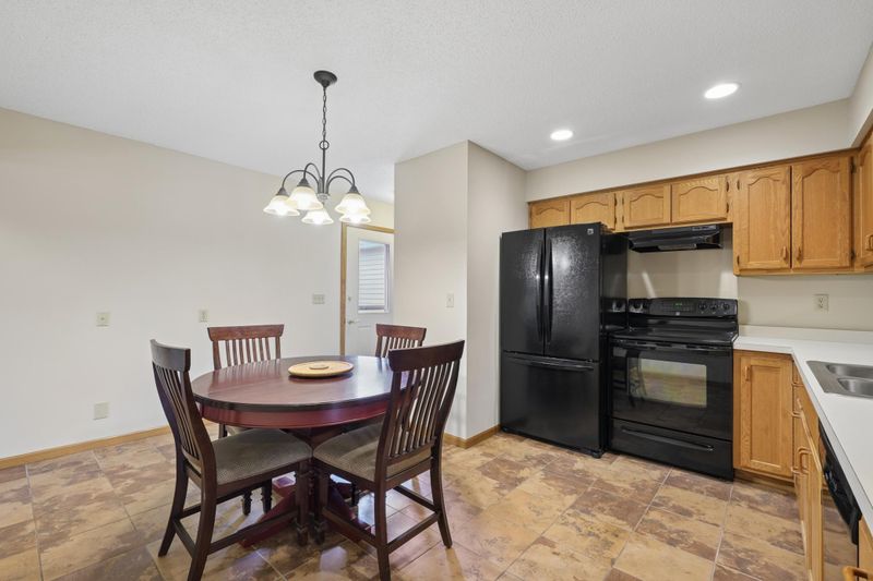 1953 Eastridge Ct, Stillwater, MN 55082