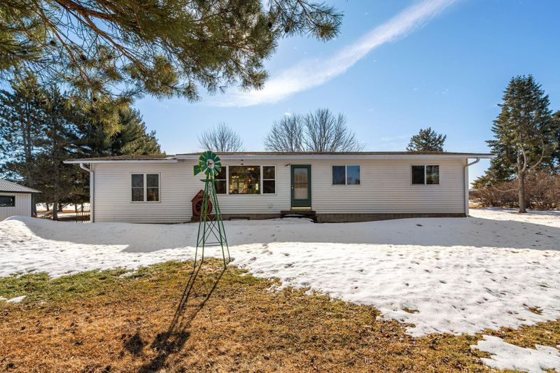 2565 195th Ave, Mora, MN 55051