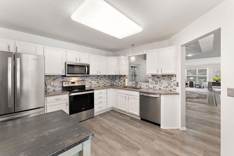 3840 Martin Ct, Hastings, MN 55033