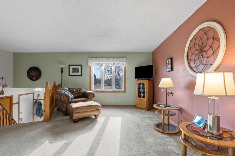18628 144th St NW, Elk River, MN 55330