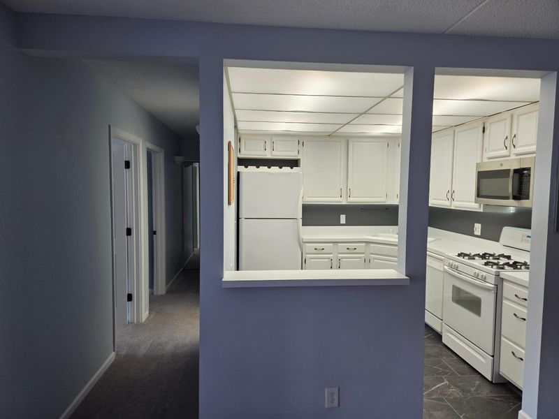 6650 Vernon Ave S #208, Edina, MN 55436