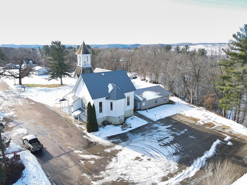 N6313 N Prescott, Arkansaw, WI 54721