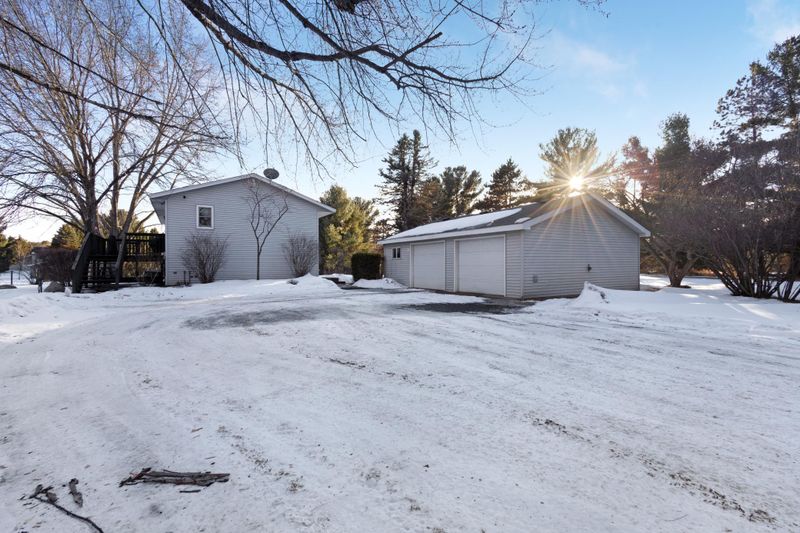 24553 Elmcrest Ave, Forest Lake, MN 55025