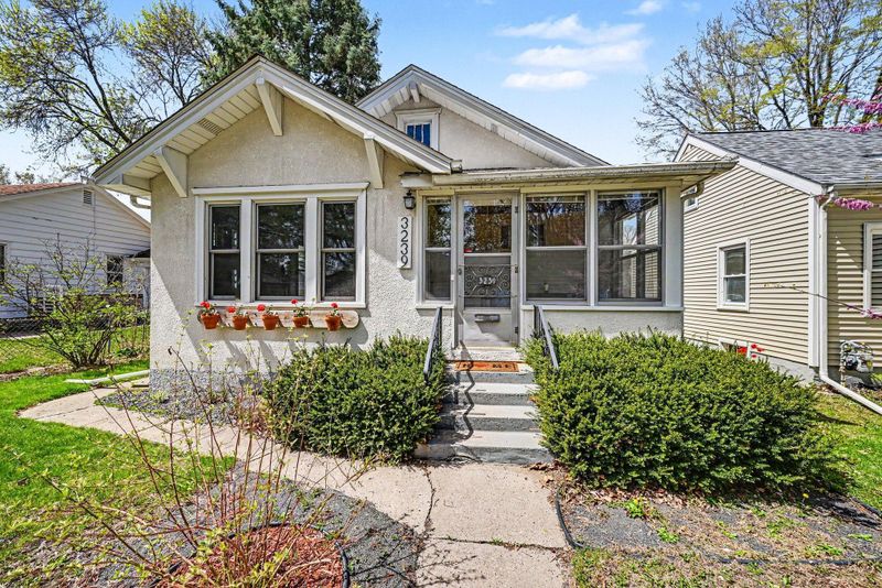 3239 Washburn Ave N, Minneapolis, MN 55412