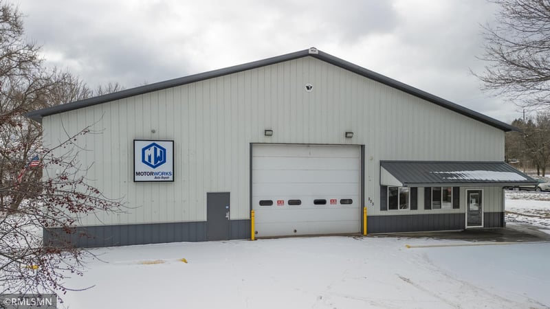 203 Main St E, Elysian, MN 56028