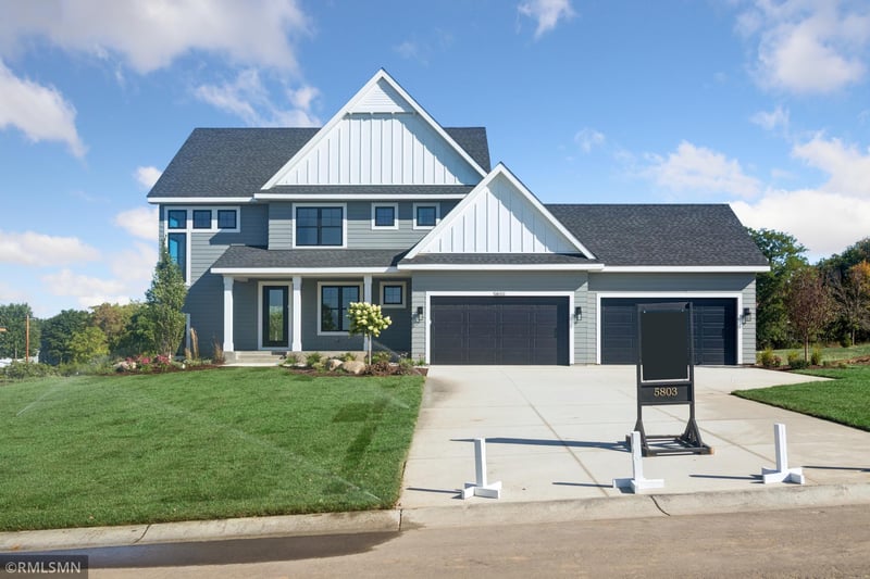 5803 S Century Rg S, Woodbury, MN 55129