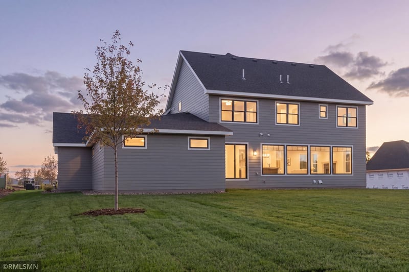 5803 S Century Rg S, Woodbury, MN 55129