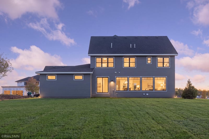 5803 S Century Rg S, Woodbury, MN 55129
