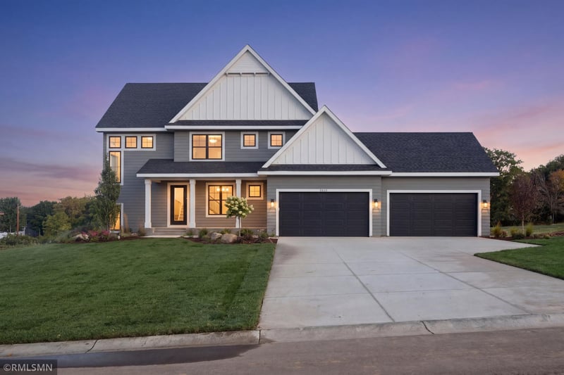5803 S Century Rg S, Woodbury, MN 55129